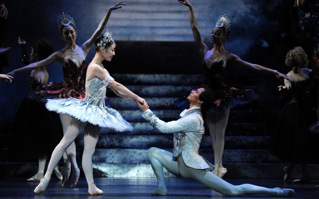 Birmingham Royal Ballet's new production of Cinderella - BRB