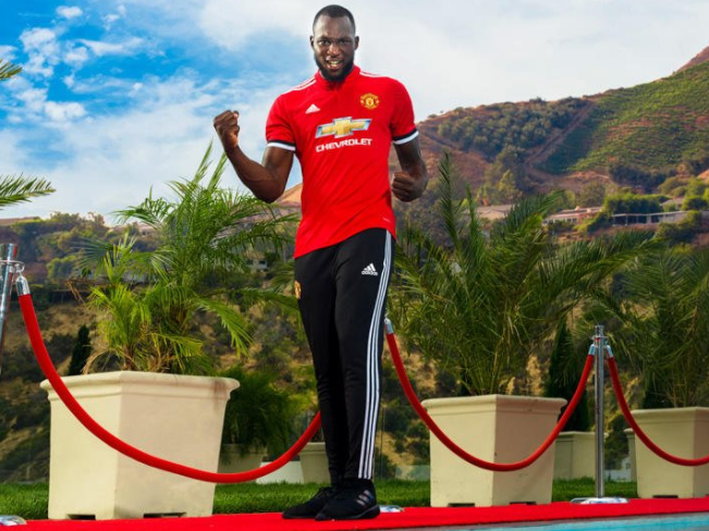 Lukaku joined Manchester United in yet another monster deal (Getty)