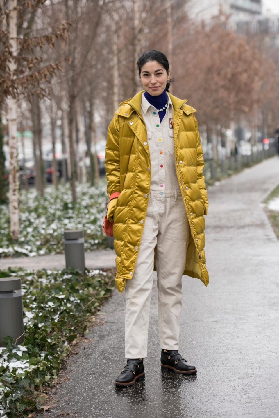 Caroline Issa wears an Ecru boiler suit day 4 of Paris Fashion Week Spring/Summer 2018 (Getty Images)