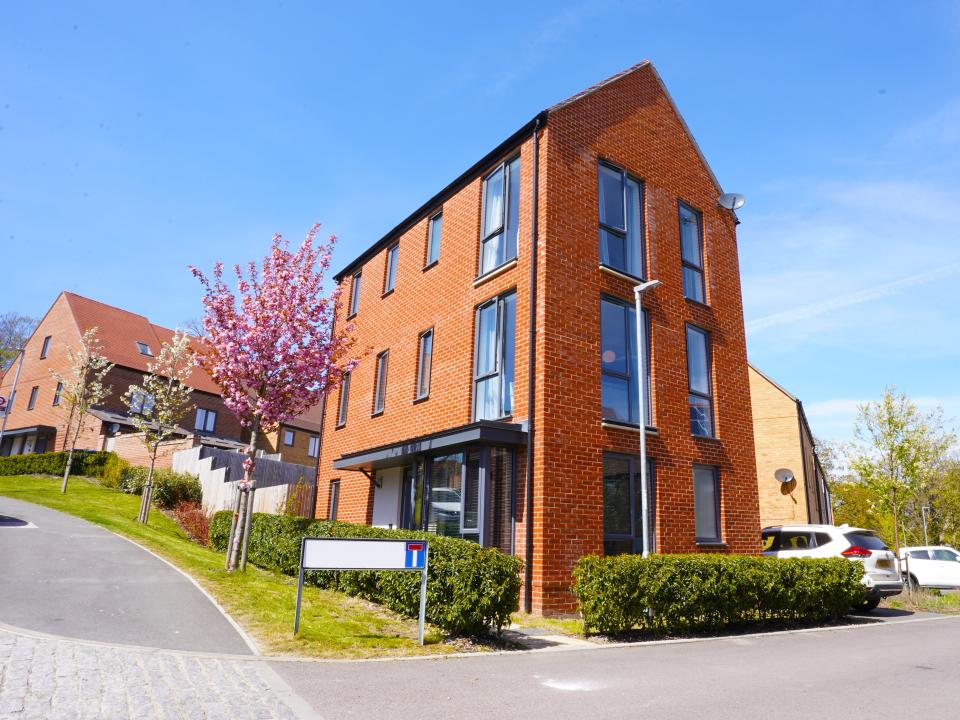 The 3-bedroom townhouse in Coulsdon, Surrey, being raffled off for £3 by the Palmer family (Yumi Palmer)