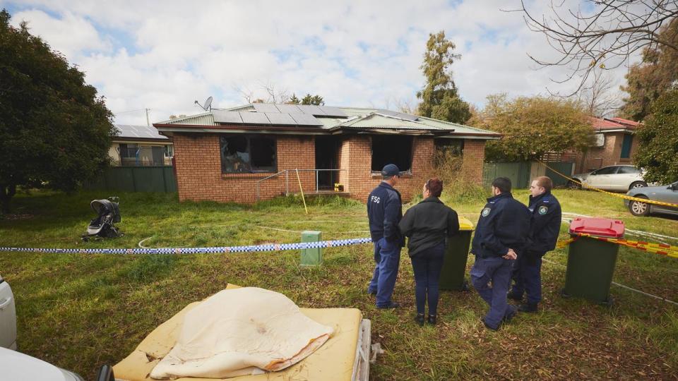 A woman had died and a man and two children have been taken to hospital after a house caught fire in Orange this morning. Picture: NCA NewsWire/Graham Schumann