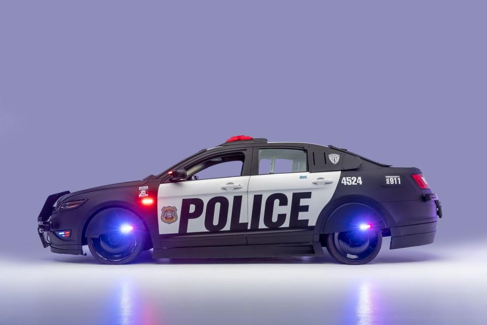 Ford Taurus Police Cruiser