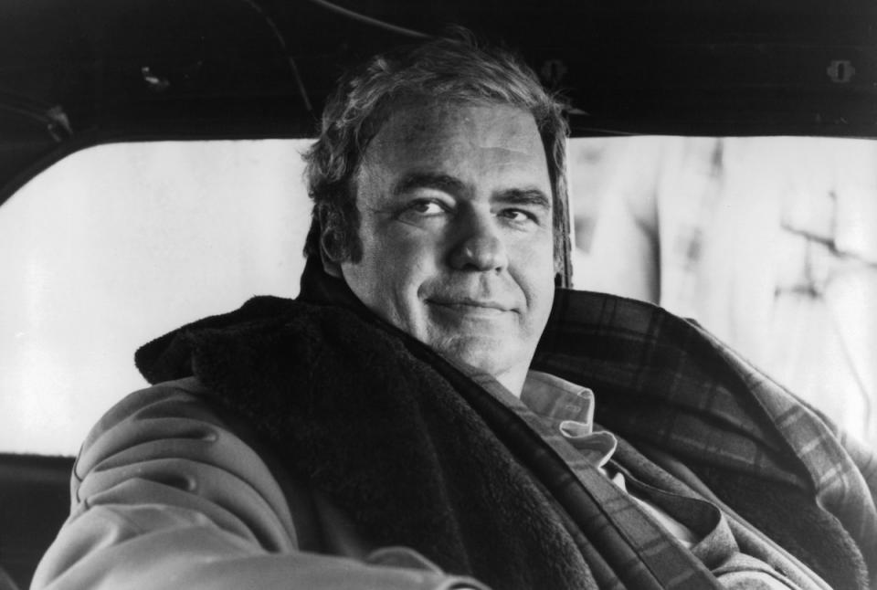 Hoyt Axton in a scene from the film 'Gremlins', 1984