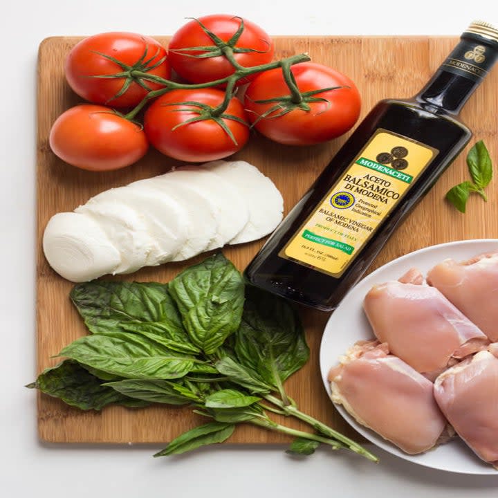 Ingredients for Caprese chicken thighs.