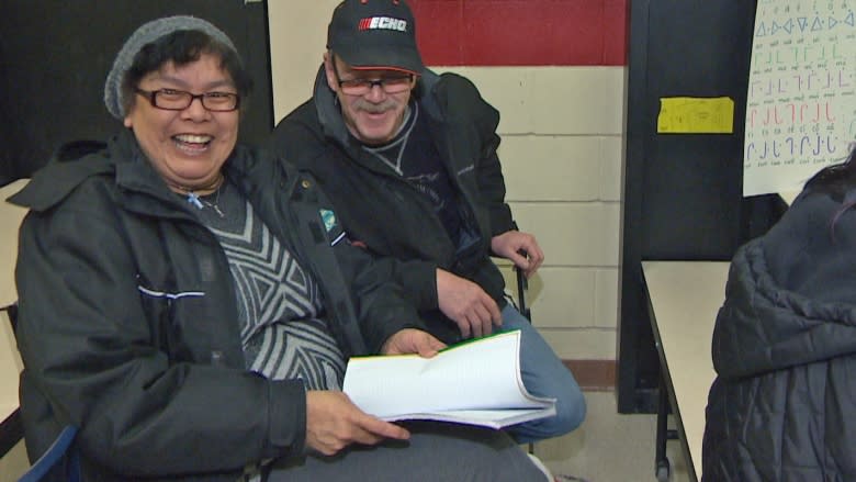 First Cree lesson draws dozens to North End community centre