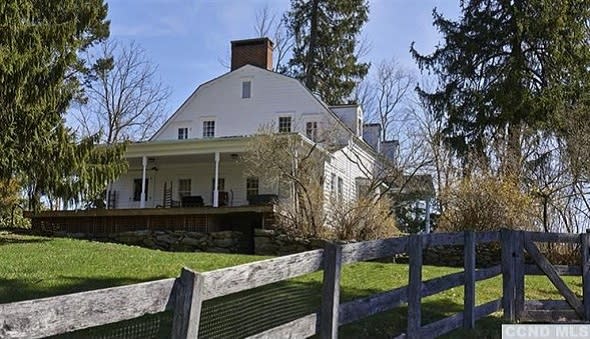Timothy Hutton house Hudson Valley