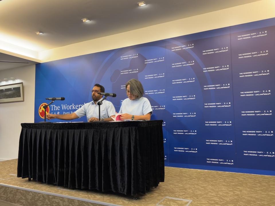Party chief Pritam Singh addresses the media during a press conference, revealing the sequence of events that prompted the resignations amidst the scandal. (PHOTO: Yahoo Southeast Asia)