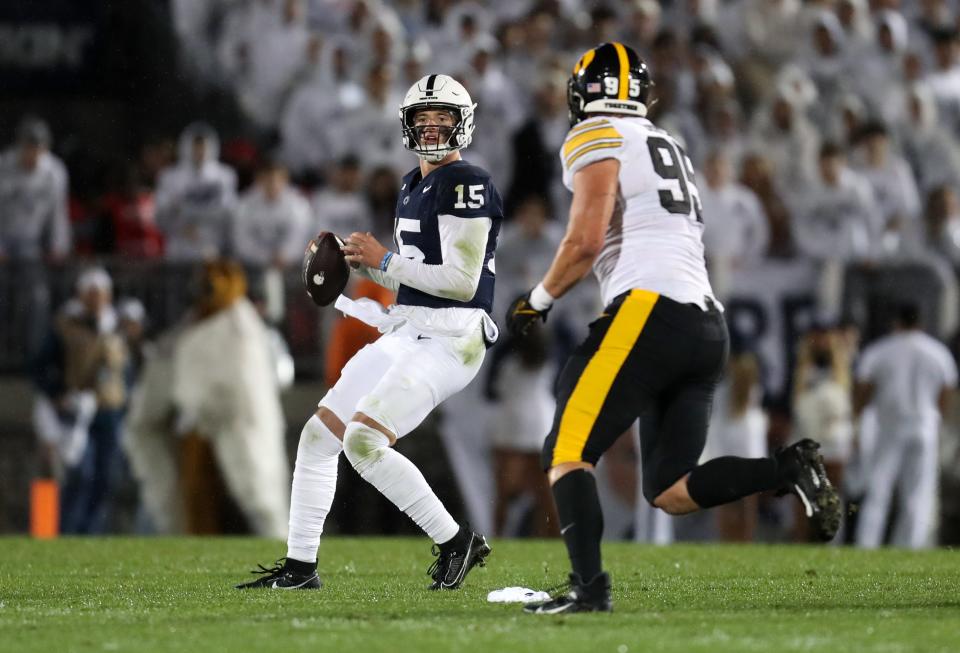 Penn State quarterback Drew Allar (15) looks to throw a pass during the second quarter against Iowa at Beaver Stadium.