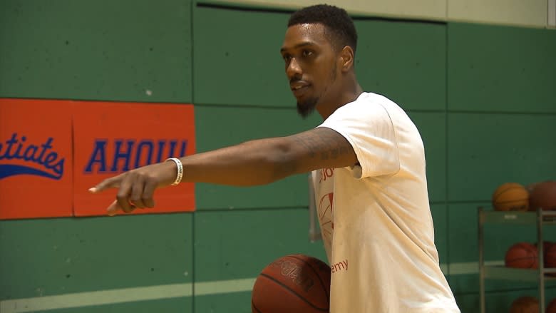 Kris Joseph's basketball camp paves path from Montreal to the pros