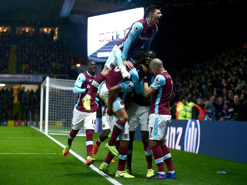 West Ham celebrate their equaliser at Vicarage Road (Getty)