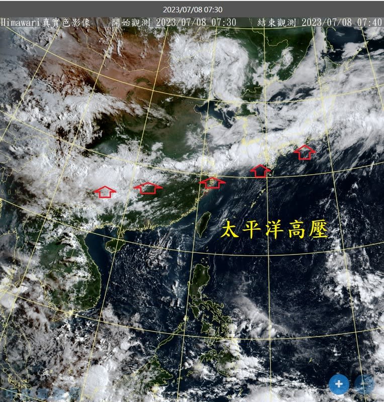 衛星雲圖中可以看到目前北抬的超長梅雨鋒面和台灣上空的太平洋高壓呈現明顯對比。   圖：取自鄭明典臉書