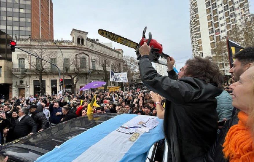 Para Catterberg, Milei es un shock mediático, pero pierde interés en votantes del centro