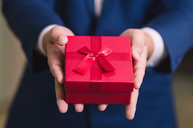 Although some employers are getting creative with elaborate holiday gifts, cash is still the best thing an employer can give.