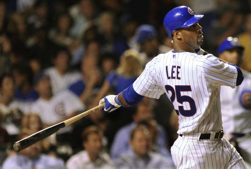 Derrek Lee raked in 2005. (AP)