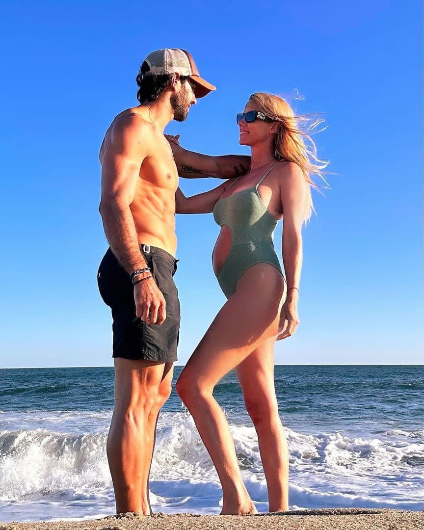 Manu Urcera y Nicole Neumann en sus vacaciones en Punta del Este (Fuente: Instagram/@nikitaneumannoficial)