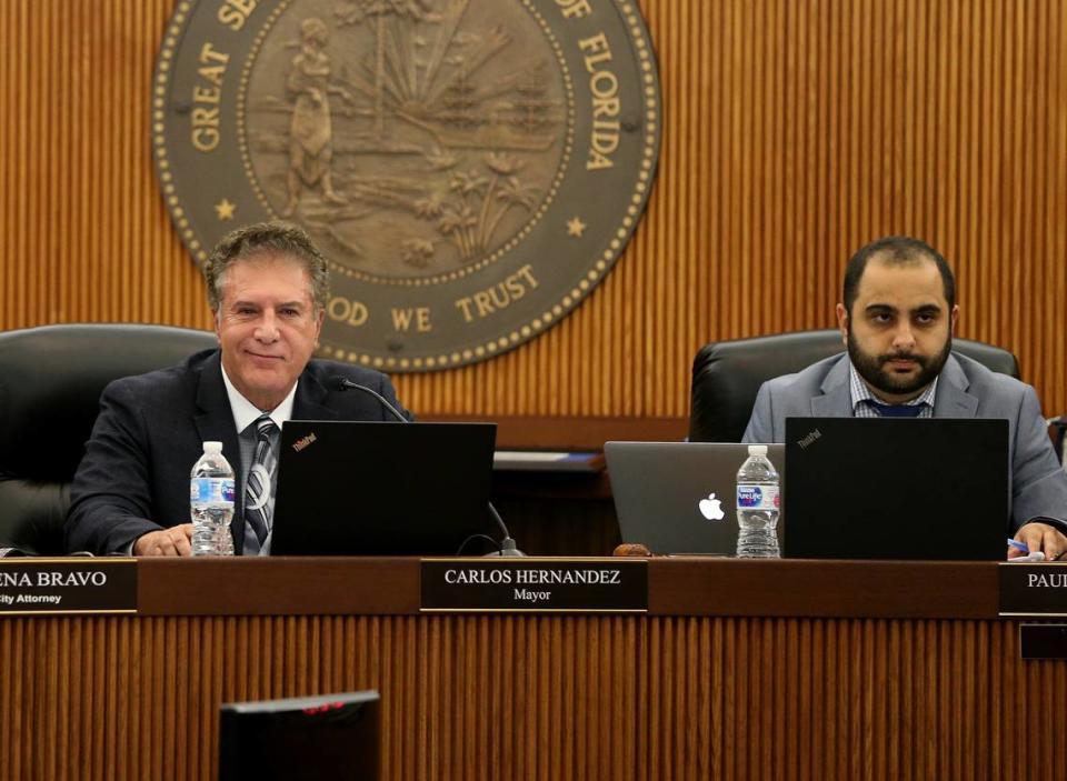 Hialeah Mayor Carlos Hernandez and Council President Paul Hernandez at a city council meeting in February 2020.