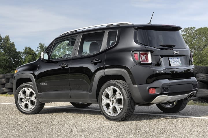 2017 Jeep Renegade Limited rear quarter left photo