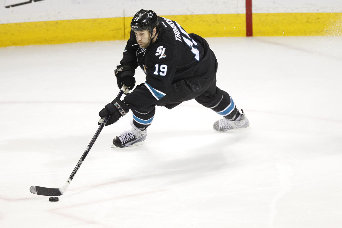 LEAFS NOTEBOOK: Joe Thornton keeps his ties to young Leafs as he eyes  retirement