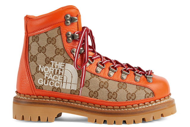 646509 - 9522 - DRW00 - UhfmrShops  gucci the north face collaboration -  Купальник у стилі gucci 'Donald Duck