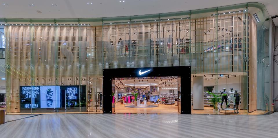 Nike duplex unit at Changi Airport