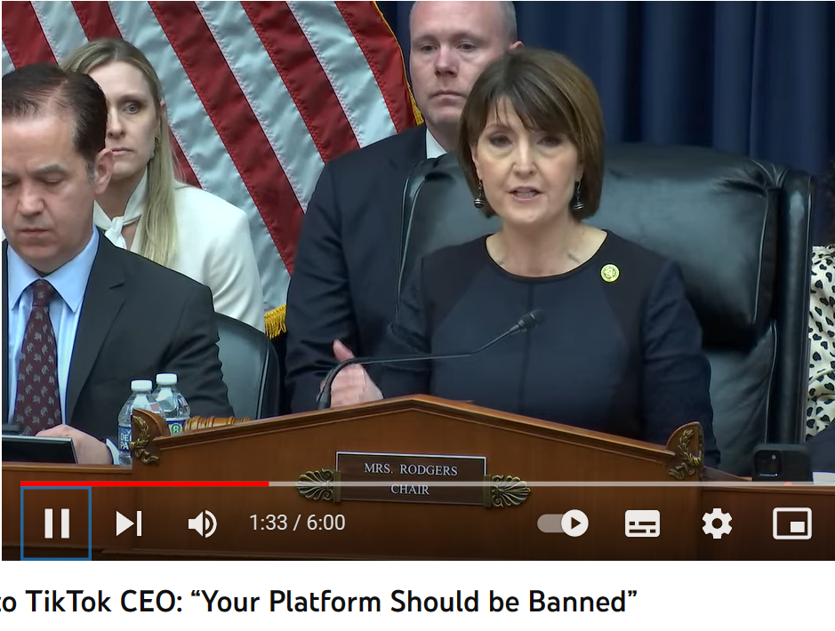 共和黨眾議員、美眾議院能源和商業委員會主席羅傑斯（Cathy McMorris Rodgers）表示，TikTok一再選擇更多的控制、監視與操縱，「你們的平台應該被禁止」。   圖：截自House Energy and Commerce Committee YouTube