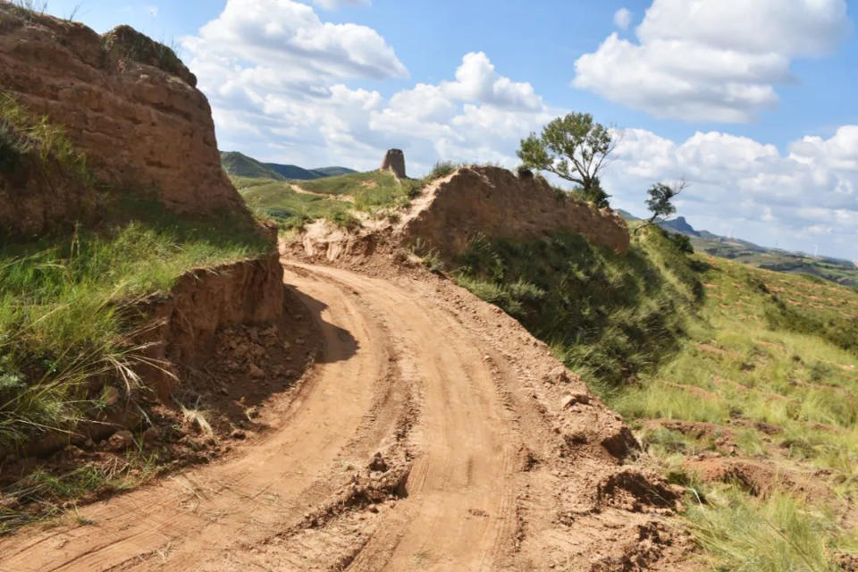 Great Wall Of China Damage (Youyu County Police Department )