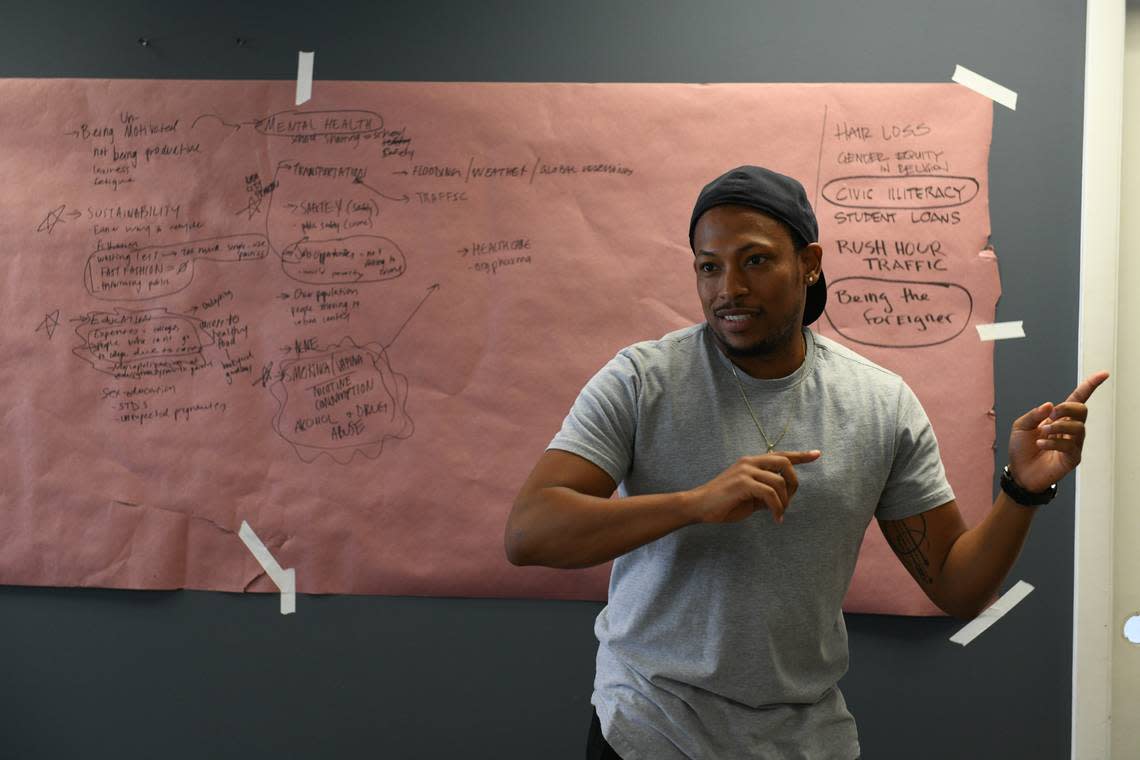Architect Germane Barnes gives a master class to students at YoungArts in 2019.