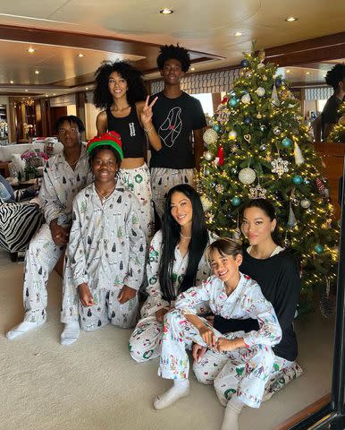 <p>Kimora Lee Simmons/Instagram</p> Kimora Lee Simmons celebrates Christmas with her children