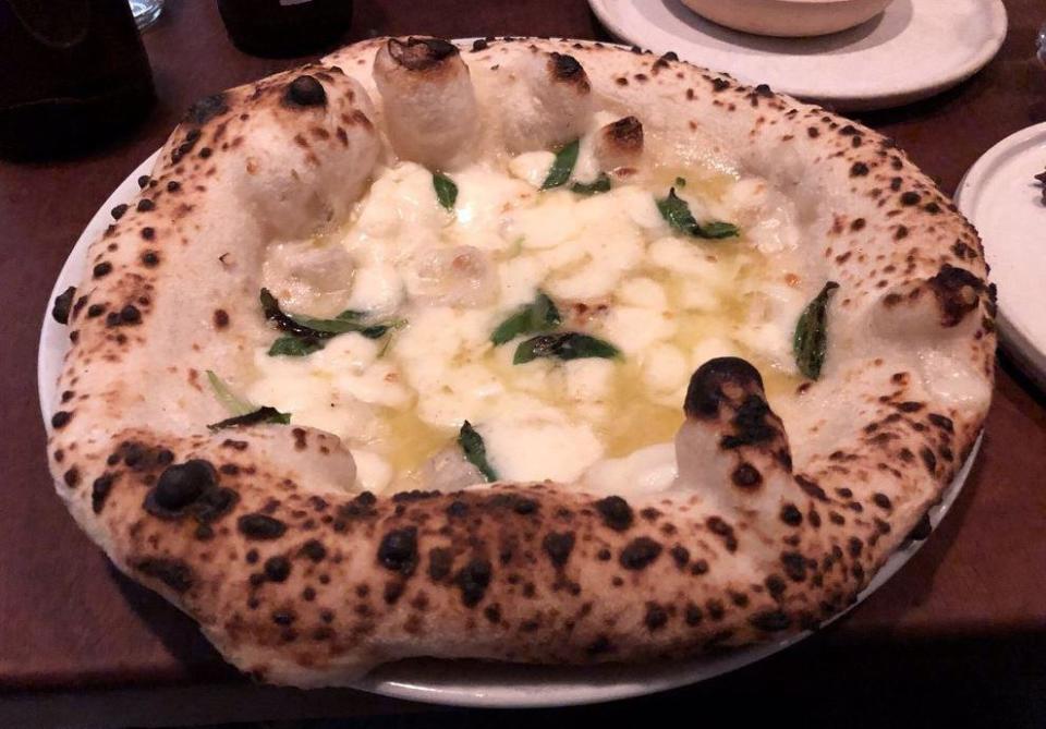 #13 Una Pizza Napoletana (New York, New York)