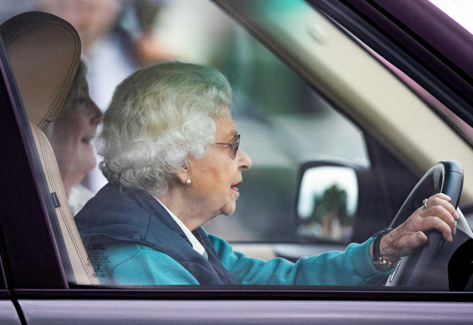 WINDSOR, UNITED KINGDOM - JULY 03: (EMBARGOED FOR PUBLICATION IN UK NEWSPAPERS UNTIL 24 HOURS AFTER CREATE DATE AND TIME) Queen Elizabeth II seen driving her Range Rover car as she attends day 3 of the Royal Windsor Horse Show in Home Park, Windsor Castle on July 3, 2021 in Windsor, England. (Photo by Max Mumby/Indigo/Getty Images)