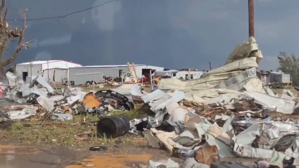 Tornado damage in Perryton, Texas. - Sabrina Devers/WEATHER TRAKER/TMX