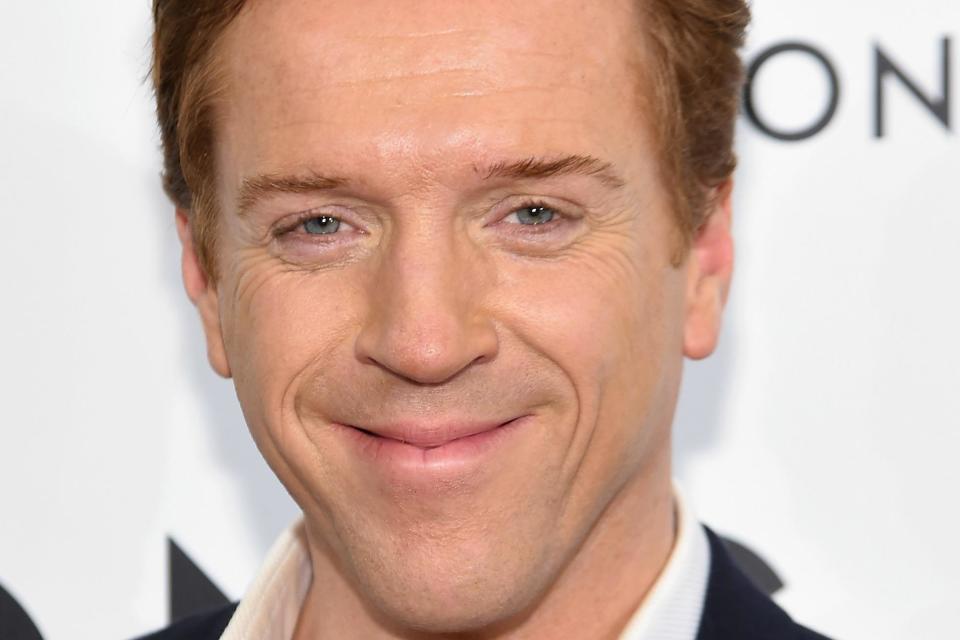 Emmy Award-winning actor Damian Lewis filmed part of the seventh and final series of Billions at Haddon Hall in November 2022.  The TV series, set in the world of high finance and starring Damian as hedge fund manager Ax, began airing in the UK in August this year.  Eagle-eyed John Brough commented: 