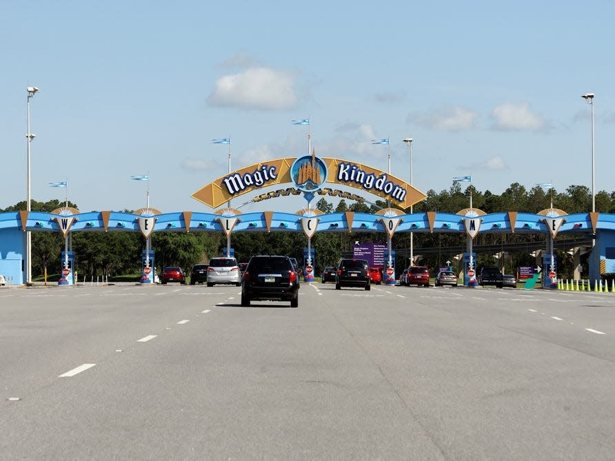 Disney World Magic Kingdom entrance
