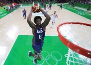 2016 Rio Olympics - Basketball - Semifinal - Men's Semifinal Spain v USA - Carioca Arena 1 - Rio de Janeiro, Brazil - 19/8/2016. Deandre Jordan (USA) of the USA dunks. REUTERS/Ezra Shaw/Pool