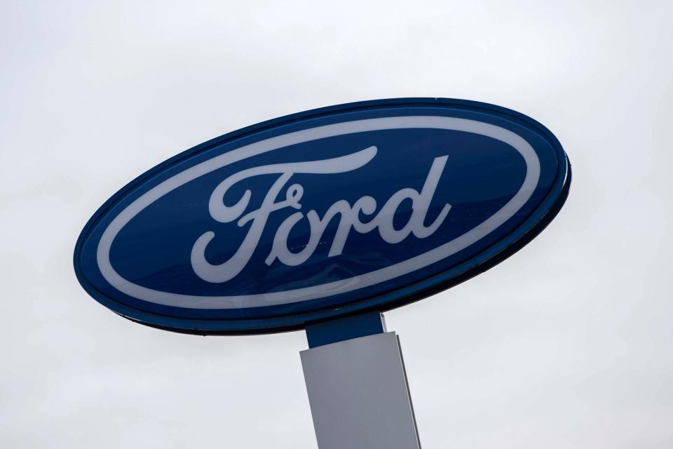 Car giant Ford is cutting about 7,000 jobs by the end of August, about a tenth of its global workforce.The car maker will reduce its US workforce by 2,300 as it seeks to save $600m (£470m) per year. Most of the jobs to go are management roles, Ford said. Cuts are to be made through a mix of voluntary and compulsory redundancies. About 1,500 staff have already left and a further 500 will be let go this week.In a memo to employees on Monday chief executive Jim Hackett said the fourth wave of the restructuring will start on Tuesday, with the majority of cuts being finished by 24 May.“To succeed in our competitive industry, and position Ford to win in a fast-charging future, we must reduce bureaucracy, empower managers, speed decision making and focus on the most valuable work, and cost cuts,” Mr Hackett wrote.In the US about 1,500 white-collar employees left the company voluntarily since the restructuring began last year, some taking buy-outs.About 300 have been laid off already, with another 500 lay-offs starting this week.Most of Ford's white-collar workers are in and around the company's Dearborn, Michigan, headquarters.