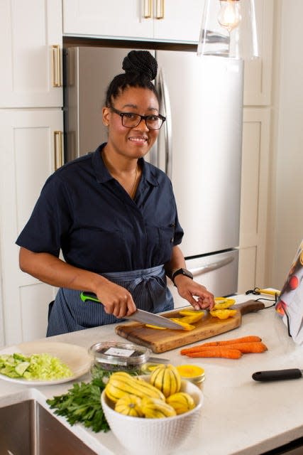 Evonne Phillips is a private chef and certified nutritionist in Savannah.