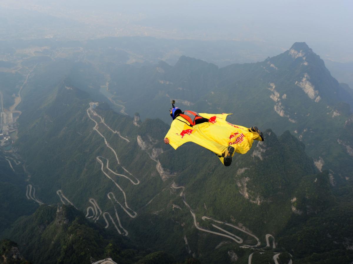 Il pilota che ha decapitato il suo aereo con l’ala del suo aereo è stato giudicato colpevole di omicidio colposo