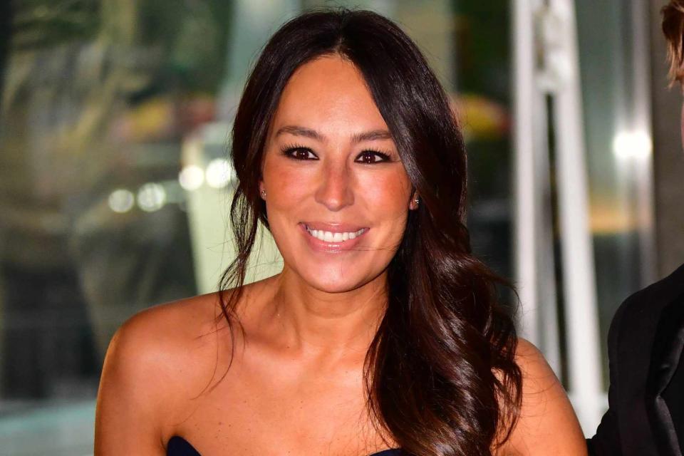 People / Getty Images Joanna Gaines opens up about the sweet gesture her mother-in-law does every Thanksgiving in Magnolia Journal