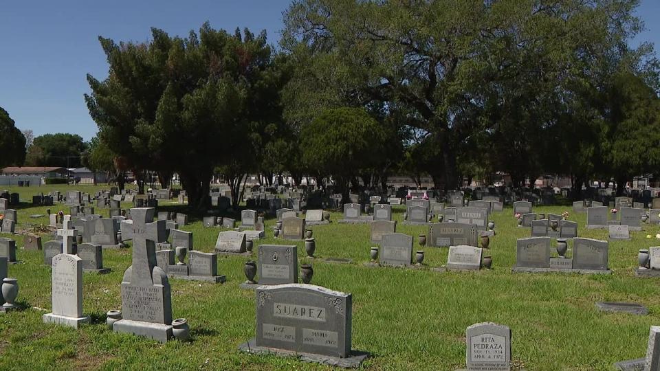 <div>The Marti Colon Cemetery is more than 100 years old.</div>