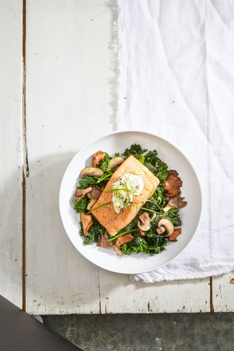 Salmon With Skyr and Sauteed Kale