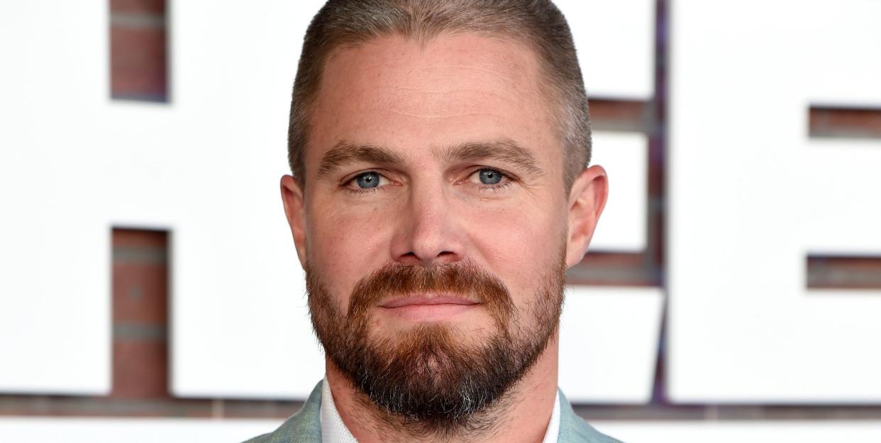 stephen amell