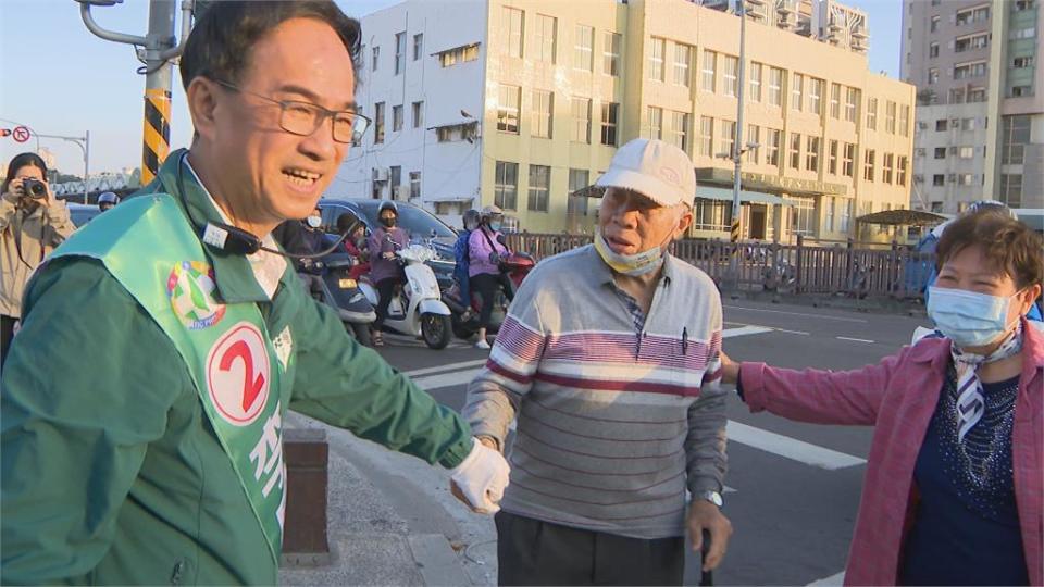 衝刺！李昆澤展現年輕體力站街頭拉票　年輕里長陪賴瑞隆搶青年選票