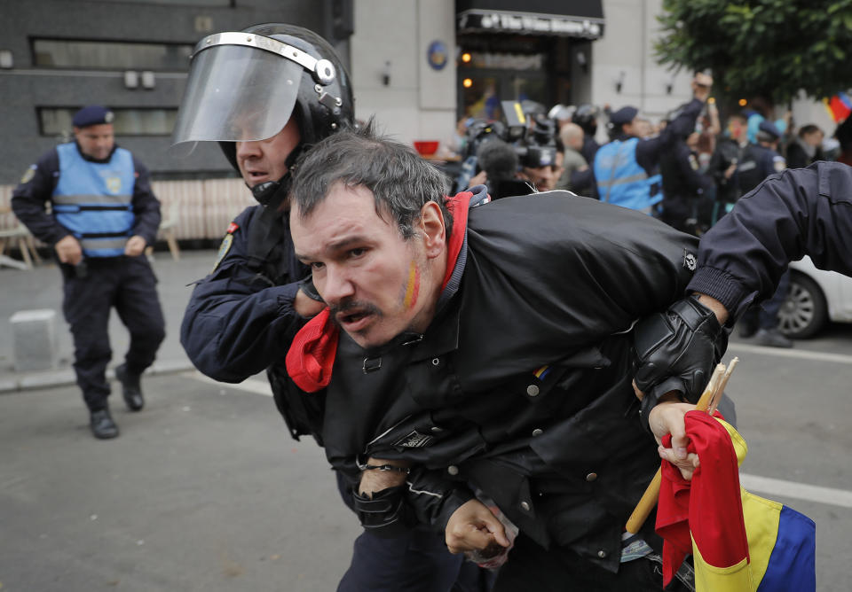 Bucharest scuffles