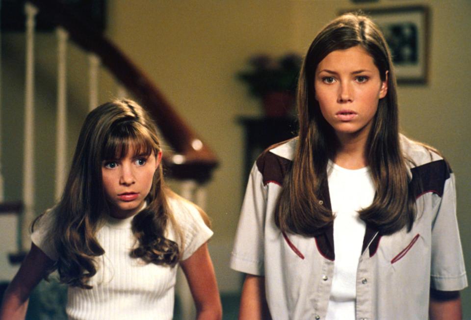 Jessica Biel and her “7th Heaven” sisters just reunited, and all that’s missing is Happy