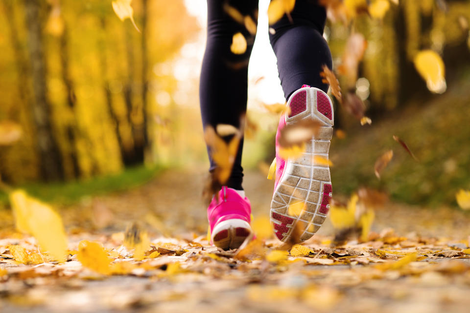 Der Herbst ist da! Zeit für neue Sport-Outfits (Symbolbild: Getty Images)