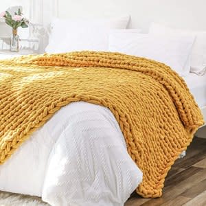 chunky throw blanket