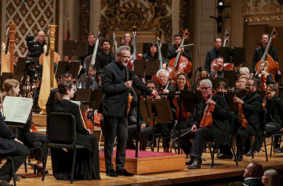 During his 11 years as the Cincinnati Symphony Orchestra’s music director, Louis Langrée regularly shared his thoughts and observations about the music with the audience. Friday’s concert, the first of a trio of farewell performances, was no exception.