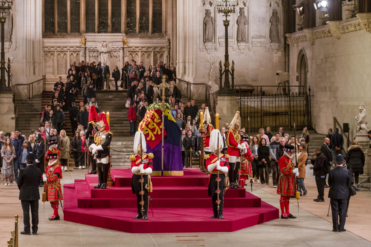 LONDON, UNITED KINGDOM - SEPTEMBER 16 Elizabeth II Queen's lying-in-state in London Westminster Hall.  September 16, 2022. (Photo by Lorena Sopena/Anadolu Agency via Getty Images)