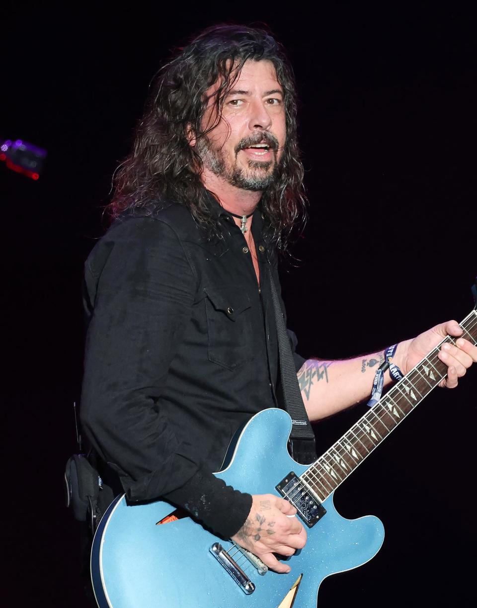 Foo Fighters member Dave Grohl is happy about an illegitimate baby