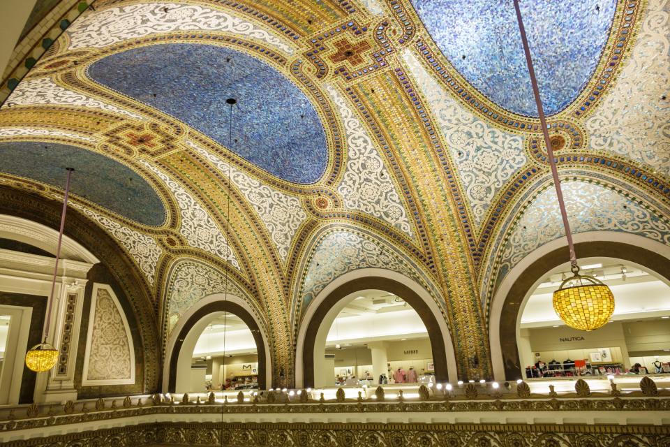 Tiffany Dome at Macy’s, Chicago, USA